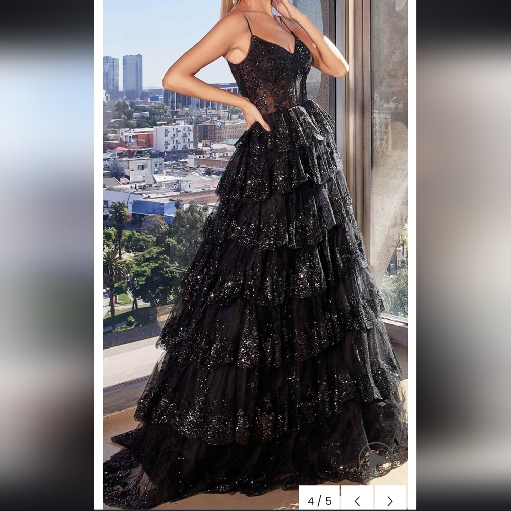 New Gorgeous Black Prom Dress